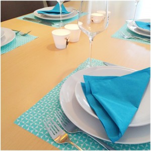 gedekte tafel blauw