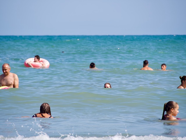 zwemmen in de zwarte zee