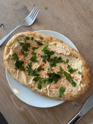 homemade hummus