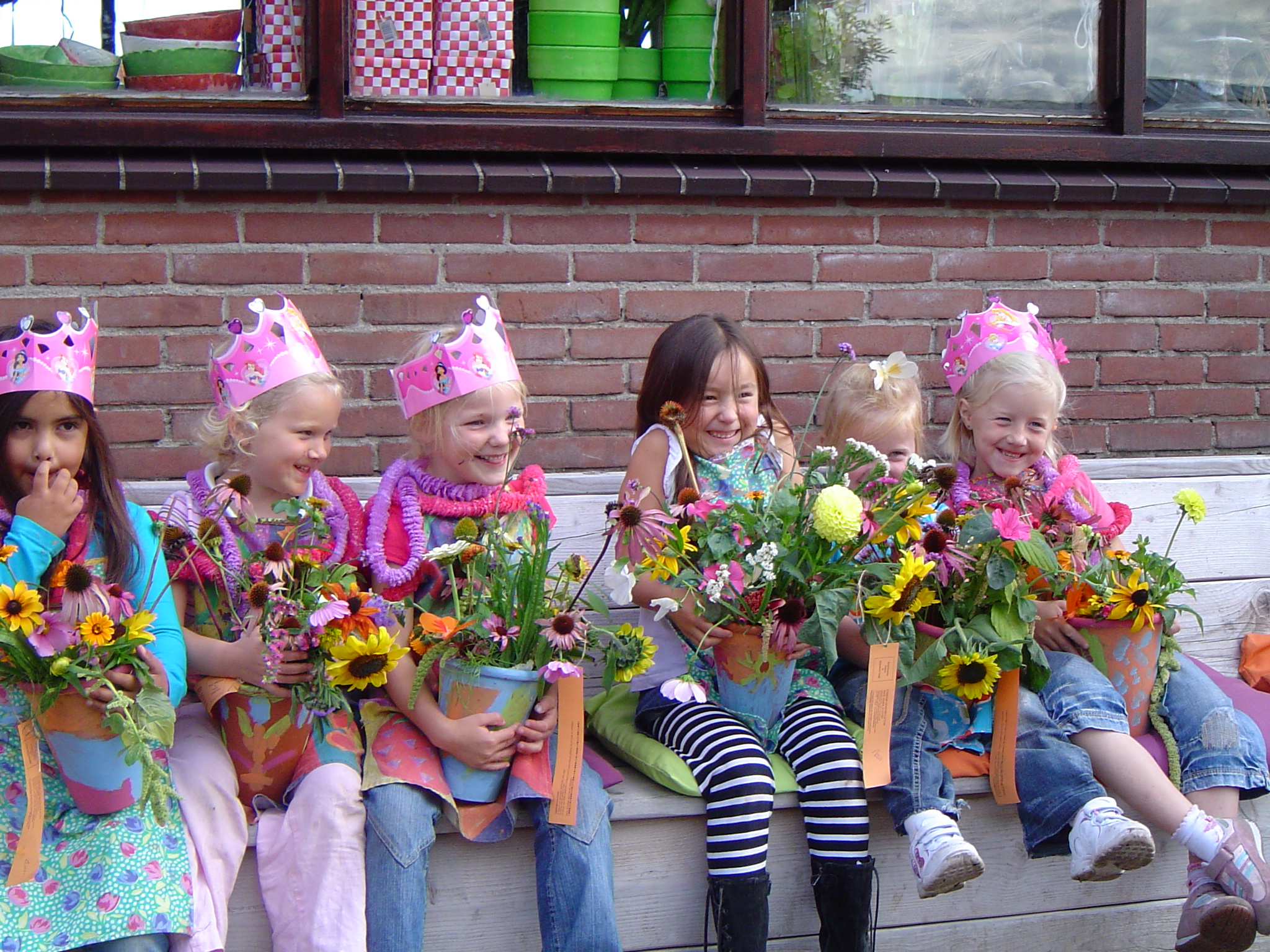 hippe kinderfeestjes met bloemen