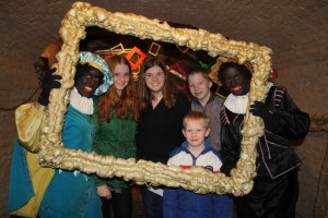 Sint in historische kelders Arnhem - foto Yvonne Koop