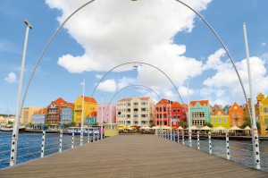 Willemstad_shutterstock_134110148