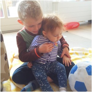 yuren rolt bal met fee