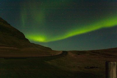 prachtig noorderlicht berg okt 2019 ijsland