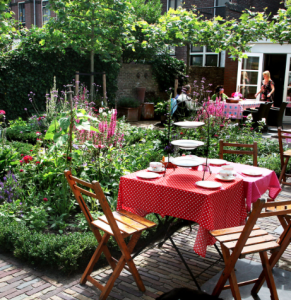 brocante theetuin delft