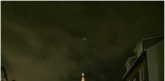 Stedentrip Reykjavik kerk reykjavik nacht