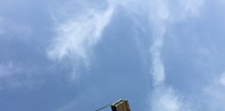 Zelfvoorzienend wonen: welke stappen kun je nú al zetten? zonnepanelen leggen