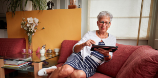 Het gemak van ‘online’ voor ouderen online voor ouderen