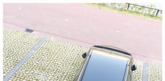 Ai, een botsing! auto deuk