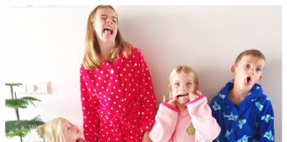 Een kinderbadjas voor het najaar