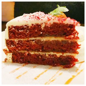 landal piperdam red velvet cake