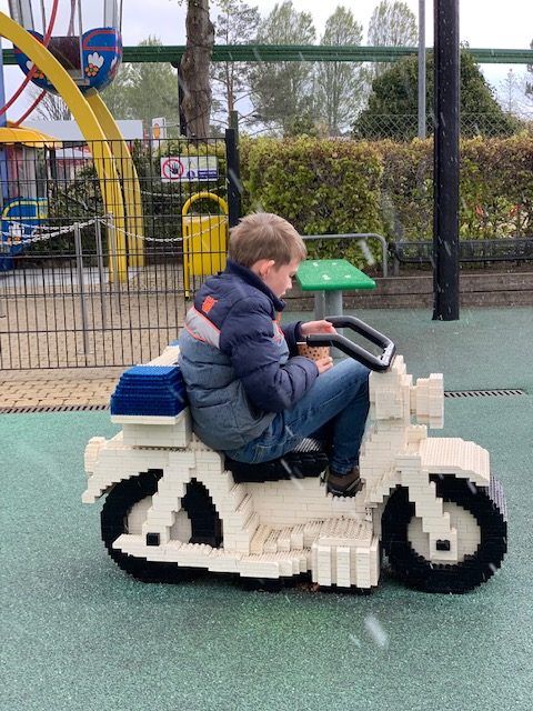 Yuren legoland motor