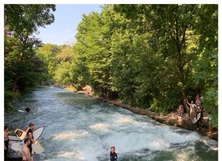 Citytrip München, hier boek je een familiekamer eisbachwelle surfspot
