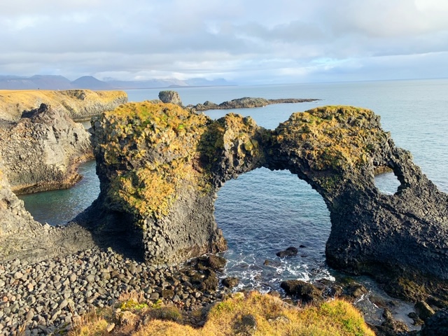 snaefellsnes gatklettur