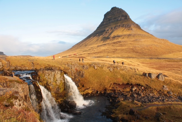 Snaefellsnes, de bezienswaardigheden en route Kirkjufell en kirkjufellfoss