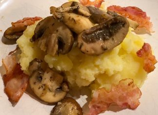 Pastinaak stamppot met champignons, tijm en bacon Pastinaak stamppot met champignons, tijm en bacon recept