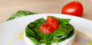 Salade Caprese taartje recept Zo maak je een taartje salade caprese