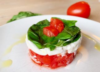 Salade Caprese taartje recept Zo maak je een taartje salade caprese