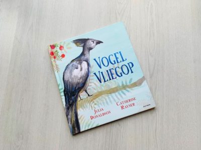 prentenboek vogel vliegop