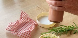 Smullen in Normandië: 7 lokale lekkernijen die je geproefd móét hebben camembert met kruiden