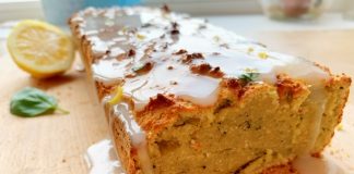 Fluweelzachte citroencake met courgette en avocado Fluweelzachte citroencake met courgette en avocado