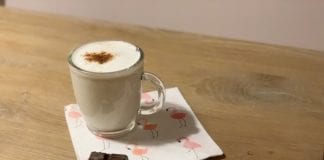 Martini non alcoholico in een verrassend warm drankje Martini non alcoholico in een verrassend warm drankje sfeerfoto