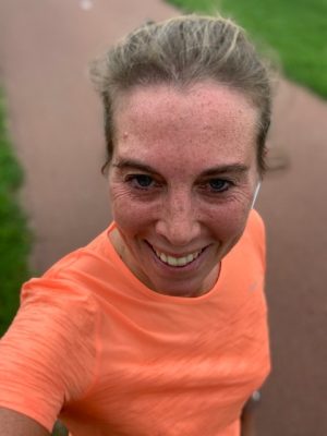 na 10 km hardlopen 1.04 min