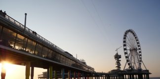 De leukste teamuitjes beleef je in Scheveningen reuzenrad scheveningen zonsondergang sept 2020