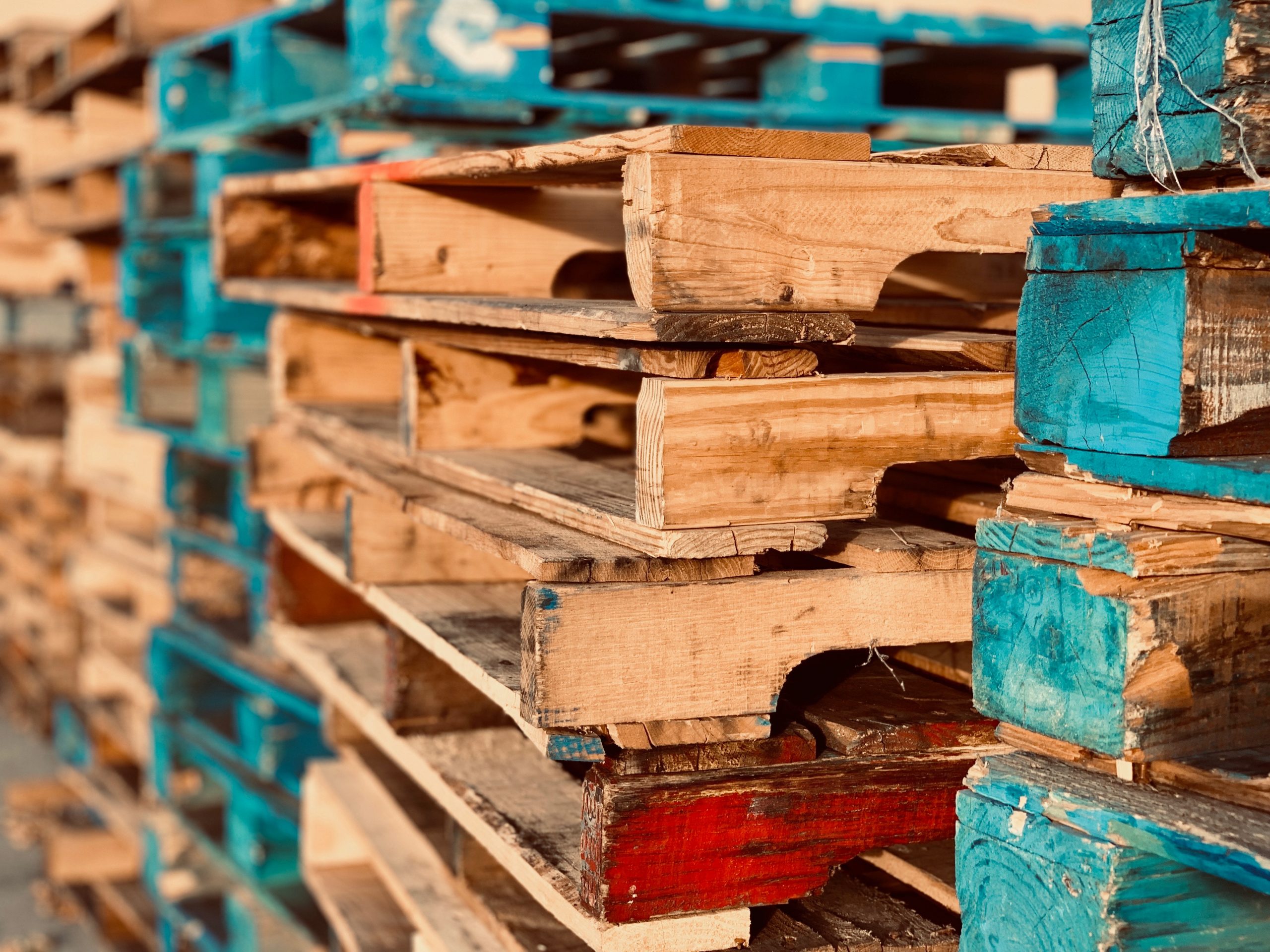 Verhandeling Vernederen Bekritiseren Zelf meubels maken van pallets - Hip & Hot - blogazine