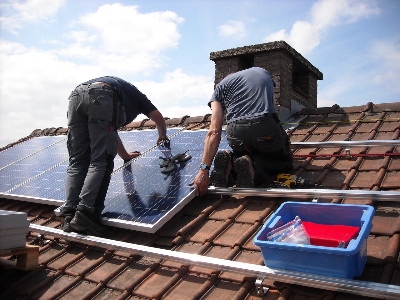 Welke energieleverancier kies je bij zonnepanelen?