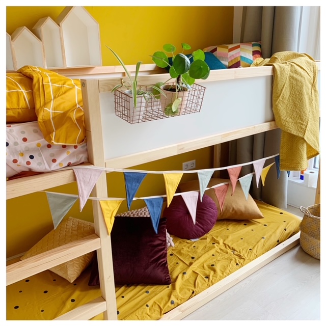 Kinderkamer make-over met Ikea Kura bed