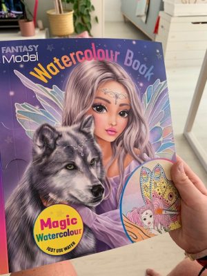 fantasy model waterverfboek