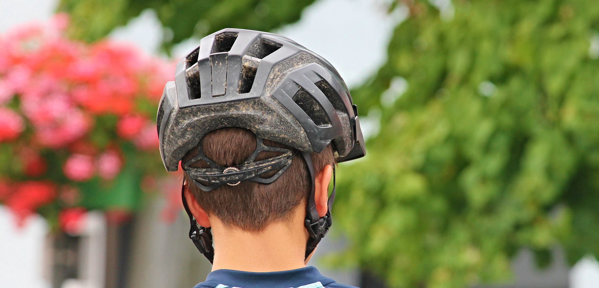 Bij het fietsen wel of geen helm dragen