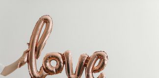 Huidige pandemie zorgt voor toename aan romance scams Huidige pandemie zorgt voor toename aan romance scams