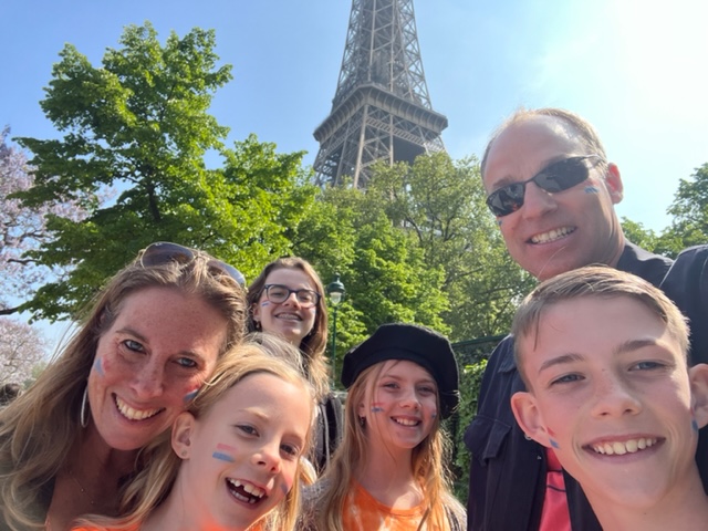 familie in parijs