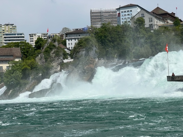 rheinfall zwitserse vlag