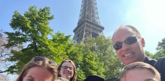 Jaaroverzicht 2022 gezin in parijs