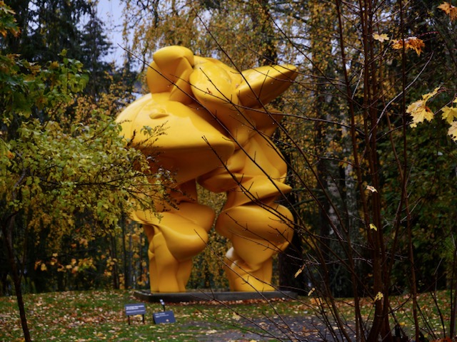 geel sculptuur kistefos