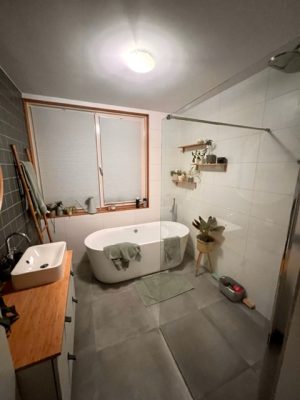 3 handige tips voor een nieuwe badkamer groothoek
