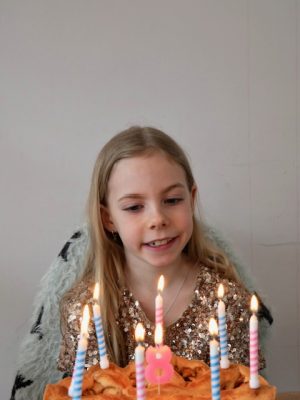 Fee jarig 8 jaar