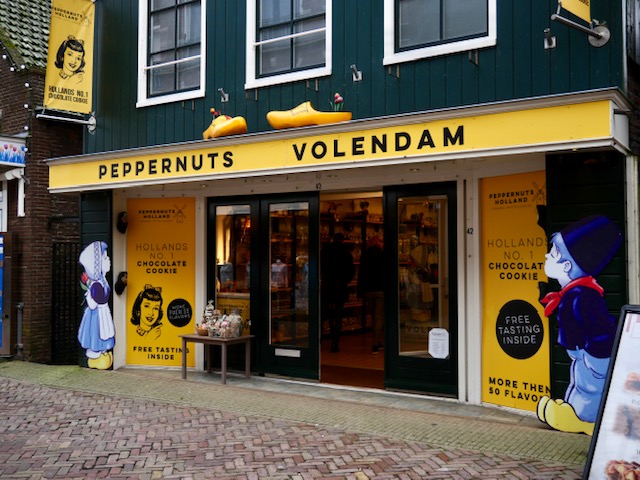 pepernoten volendam