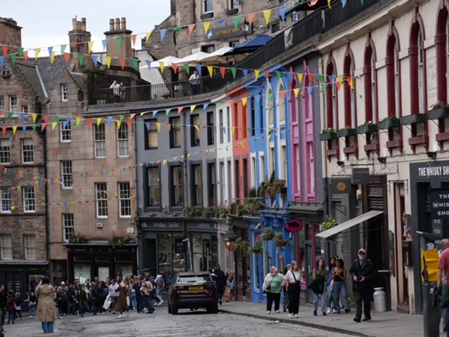 Victoria street edinburgh