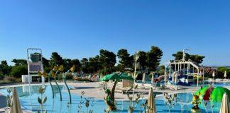Zaton Holiday Resort camping en onze ervaring Camping zaton holiday zwembad