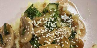 Paksoistamppot met ketjapchampignons Paksoistamppot met ketjapchampignons