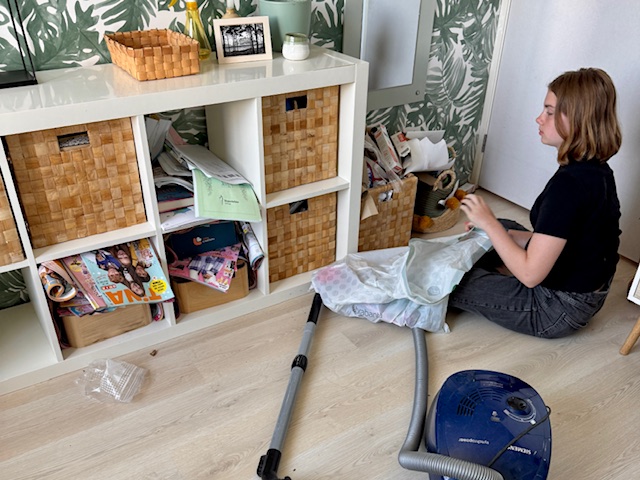 l ruimt kamer op