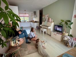 Foto weekoverzicht Judith #558 met zijn allen formule 1 kijken