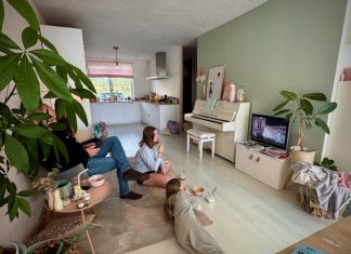 Foto weekoverzicht Judith #558 met zijn allen formule 1 kijken