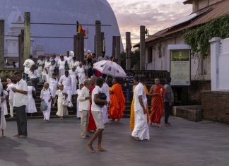 Rondreis Sri Lanka met kinderen: dieren, natuur en cultuur in één reis Ruwan Waliseya en de boeddhistische tradities
